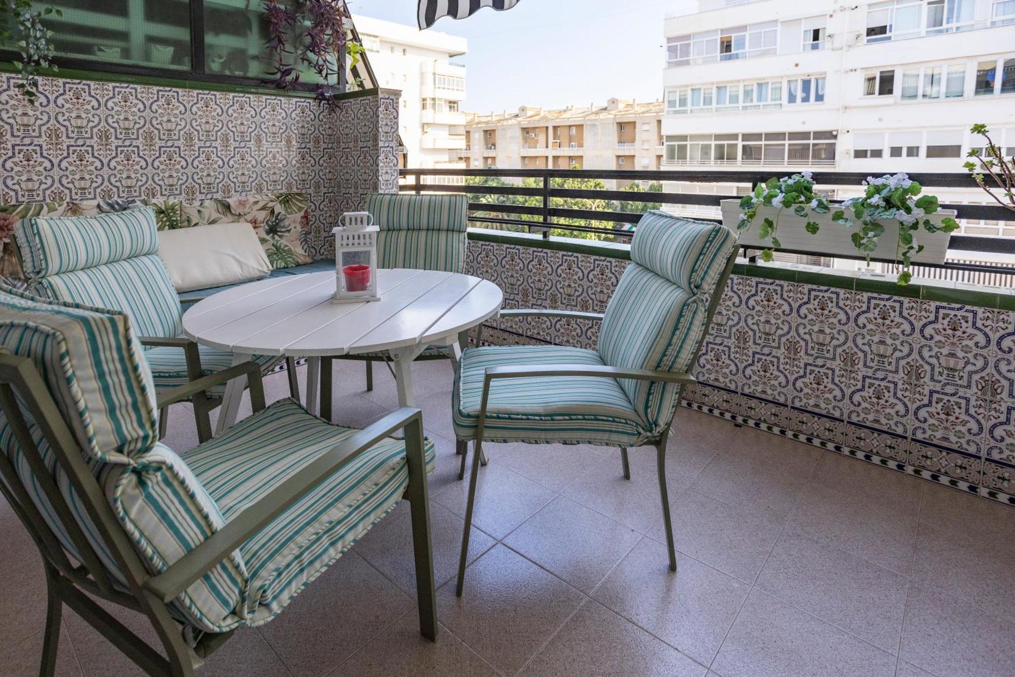 Apartamento Parque Mediterraneo Malaga Luaran gambar